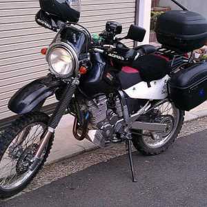 Motocikl Suzuki Djebel 250 XC: opis, tehničke specifikacije i recenzije
