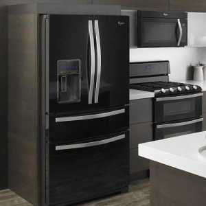 Mogu li staviti hladnjak pokraj peći: značajke dizajna, zaštita i preporuke