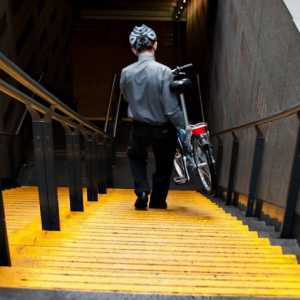 Je li moguće u metrou s biciklom? Bicikl u podzemnoj željeznici: pravila prijevoza. Bicikl u javnom…