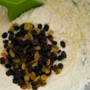 Punjenje za palačinke od svježeg sira je ukusno i korisno punilo za desert