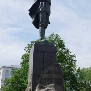 Nizhny Novgorod, spomenik Maxim Gorky: opis, povijest i zanimljive činjenice
