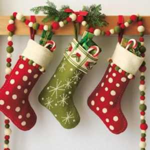 Novogodišnje čarape za darove s vlastitim rukama
