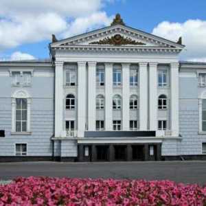 Operna kuća (Perm): povijest, repertoar, trupa, umjetnički voditelj