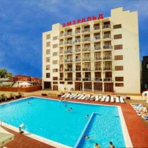 Hotel Emerald, Anapa: opis, fotografije i recenzije.