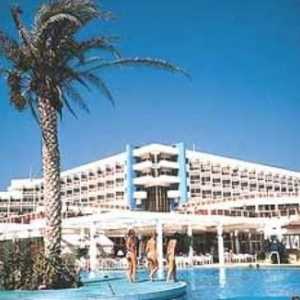 Hotel `Laura Beach`, Cipar. Opis i recenzije
