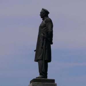 Spomenik Nakhimovu - posjetnica Sevastopola, počast svojoj bogatoj povijesti