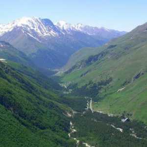 Elbrus regiji u ljeto. Odmor u regiji Elbrus ljeti: pregled, značajke i recenzije