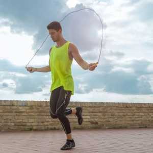 Skakanje na konop za mršavljenje: prednosti i rezultati