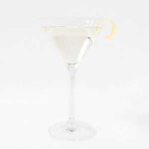 Recepti za martini s votkom: luksuzne varijacije i jednostavna sofisticiranost