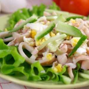 Recepti za salatu od lignje s jajima. Vrlo ukusna salata s lignjem