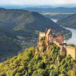 Krstarenja rijekom duž Dunava: opis, rute i recenzije
