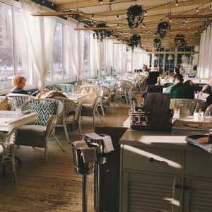 Restoran `Larissuvannuhoch` u St. Petersburgu