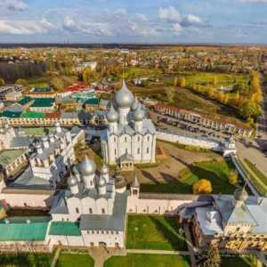 Rostov, Katedrala Uznesenja: fotografija, restauracija