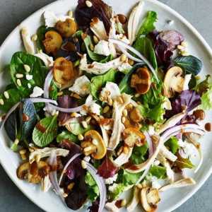 Salata s gljivama i sirom: receptima i izborom sastojaka