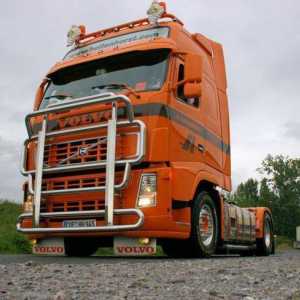 Kamion s traktorom Volvo FH12