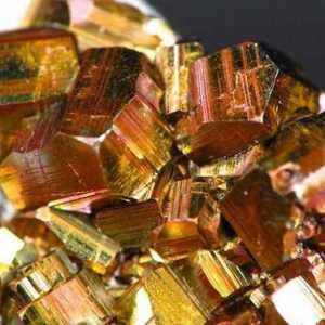 Sumporni pirit: fizička, kemijska i ljekovita svojstva minerala. Čarobni značaj kamena
