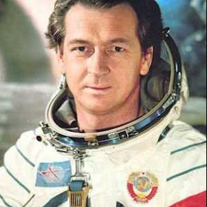 Sevastyanov Vitalij Ivanovich, SSSR pilot-kozmonaut: biografija, nagrade