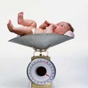 Koliko je težina novorođenčadi trebala staviti na težinu? Norme i iznimke