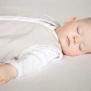 Koliko bi dijete trebalo spavati u roku od 6 mjeseci? Norme razvoja