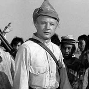 Sovjetska komedija "Čelnik Chukotke": glumac Mikhail Kononov i njegova prva glavna uloga…