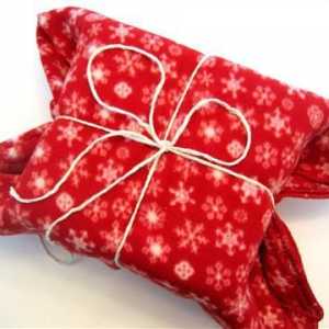 Savjeti o tome kako pakirati poklon u poklon papiru