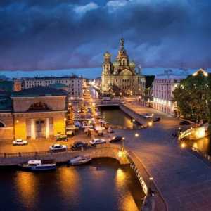 Stroganov Palace u St. Petersburgu. Stroganovska palača. Razgledavanje u St. Petersburgu -…