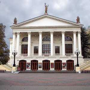 Kazalište Lunacharsky (Sevastopol): repertoar, trupa