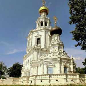 Trinity-Lykovo, crkva Trojstva Zhivonachnaya: opis, povijest, adresa