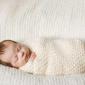Briga za novorođenče: kako se previjati u bolnici i kod kuće