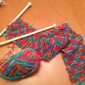 Lekcije obrada: kako vezati šal s iglama za pletenje