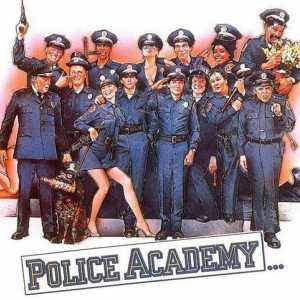 Успех, персонажи и актеры: `Полицейская академия` как пародия на общество
