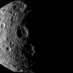 Vesta je asteroid vidljiv golim okom