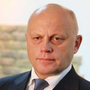 Viktor Nazarov: profesionalni i osobni život guvernera Omsk regije