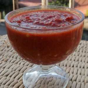Ukusna domaća priprema: Adjika od rajčice, recept za zimu