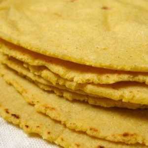 Ukusna tortila od kukuruza: recept priprema postepeno