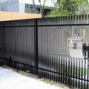 Ograda metalne ograde vlastitim rukama: instalacija, instalacije i preporuke