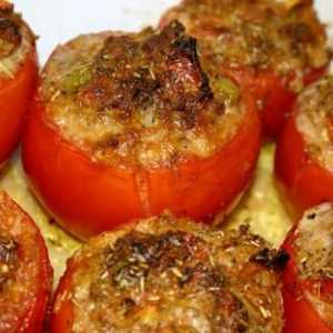 Pečene rajčice: mogu se kuhati na različite načine u pećnici