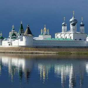 Manastir Zheltovodsky Makarev: kako doći? Povijest, opis, arhitektura