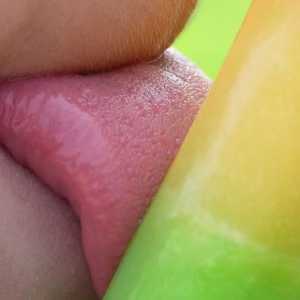 Žuta prevlaka na djetetovom jeziku: liječenje, uzroci i popratni simptomi